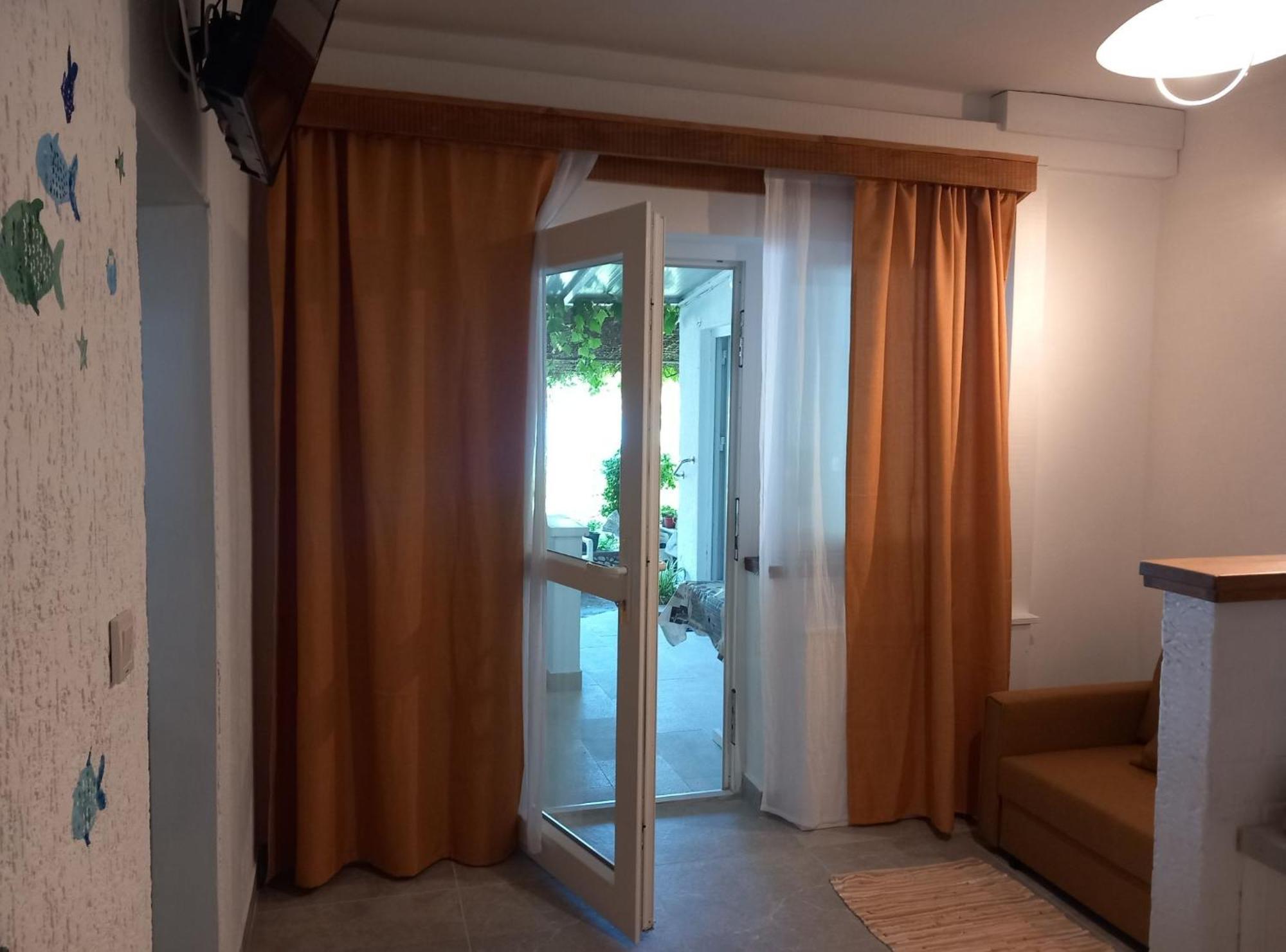 Guest House Green Corner Supetarska Draga Exterior photo